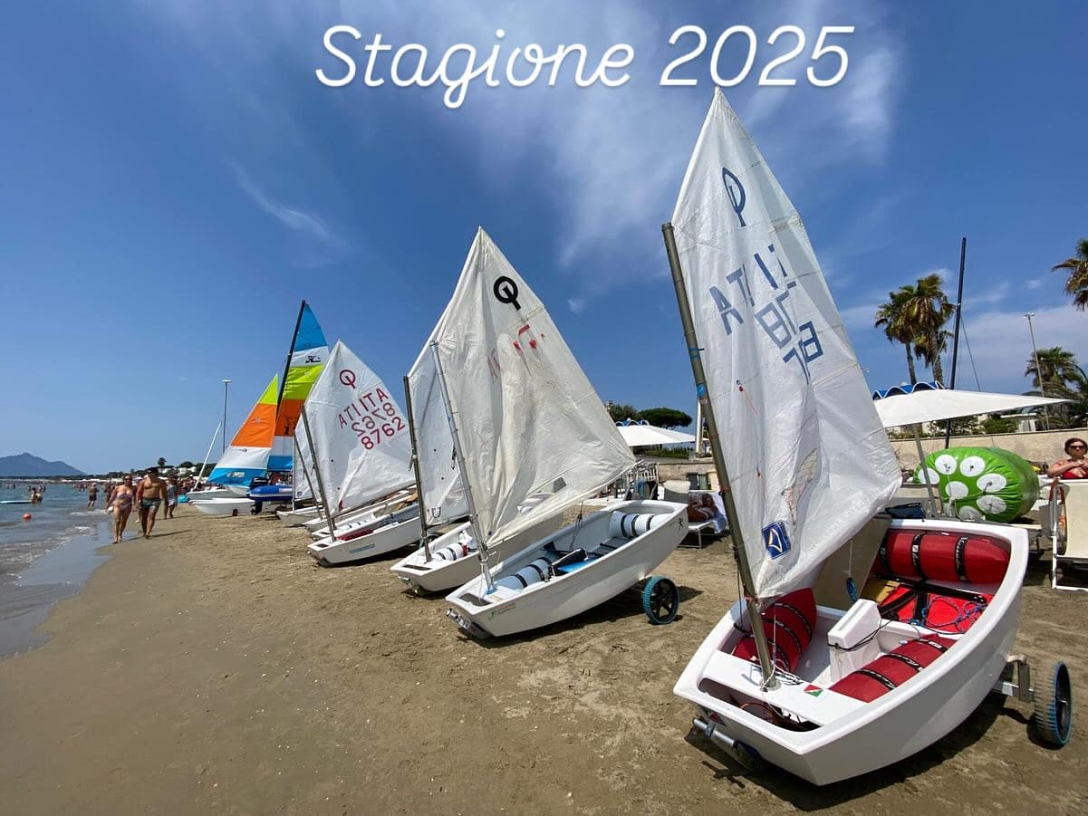 Fotografia 1 del Club Velico Riva Azzurra Terracina - Corsi di Vela, Regate, Scuola Vela FIV, Sport in mare a Latina e provincia