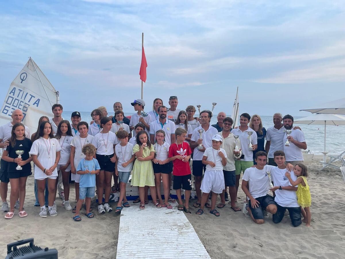 Momenti di fine regata